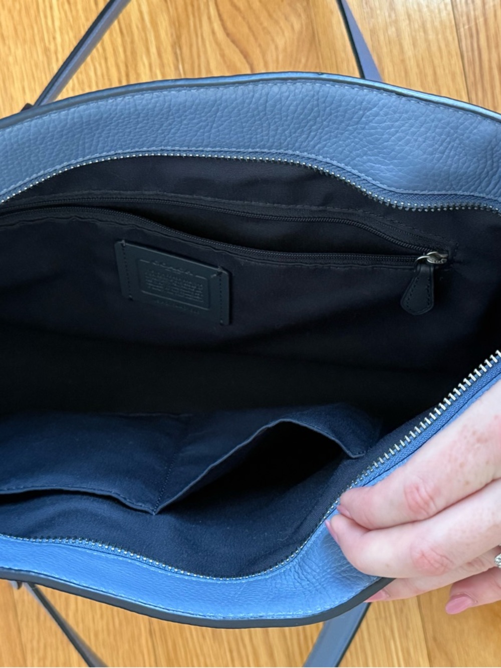 Coach Pebbled Leather Tote in Slate Blue with Chain Straps - Picture 4 of 6